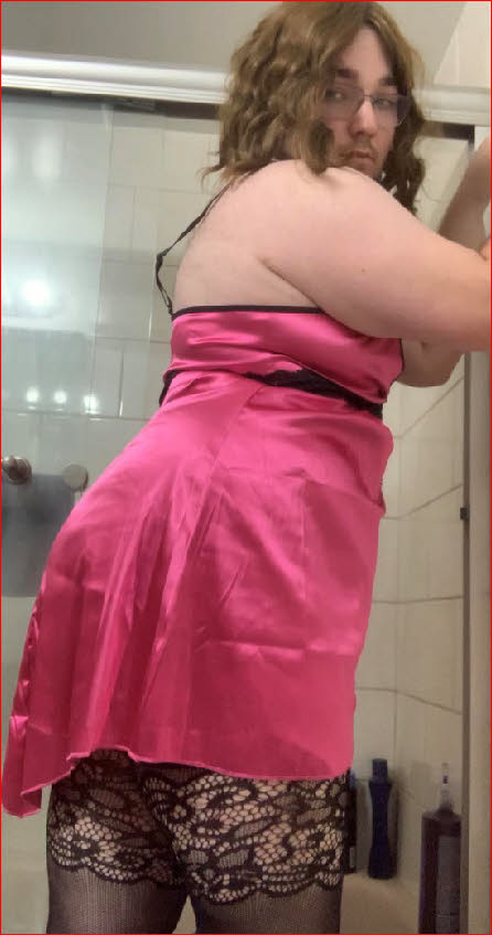 Illinois sissy Lexi exposed in pink satin nightie