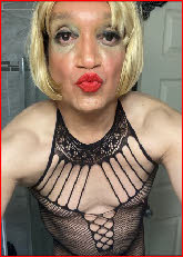 Sissy Gabriella pouts his bright red blowjob lips